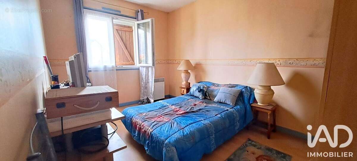 Maison 82 m² à Saint-Hilaire-Les-Andresis  - photo 5