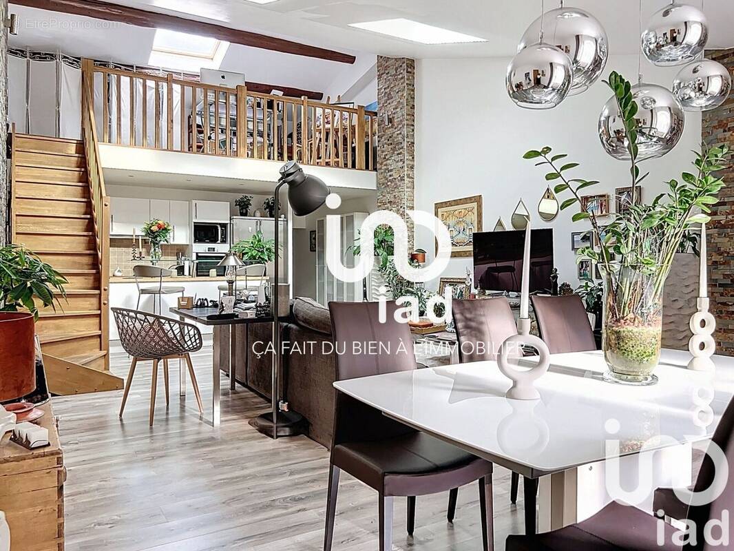 Photo 1 - Appartement à SALON-DE-PROVENCE