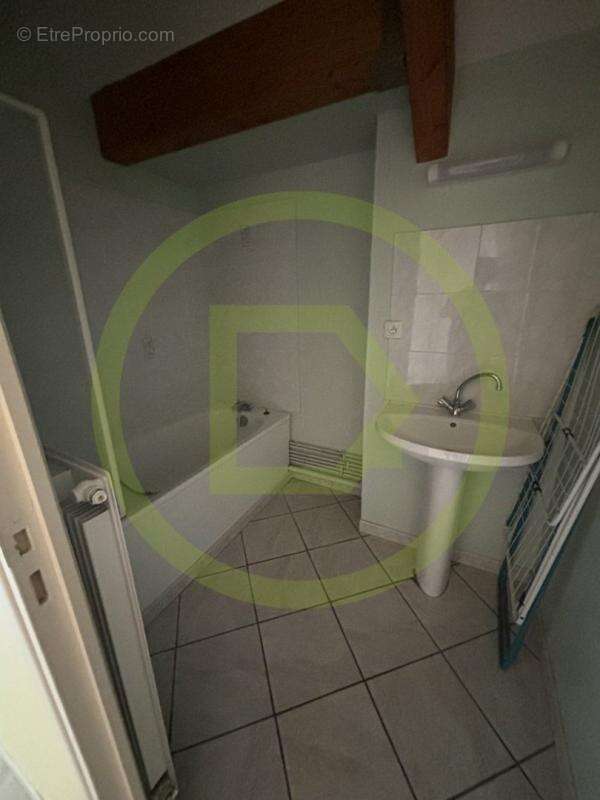 Appartement à CHENERAILLES