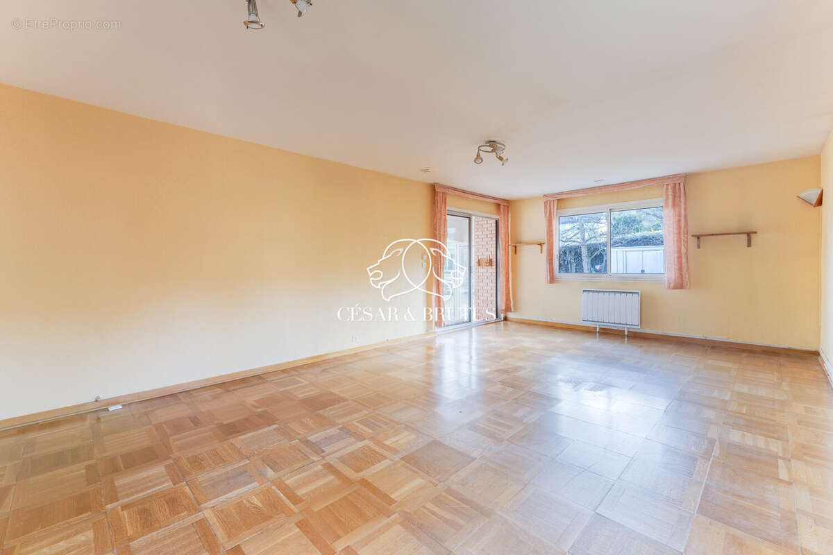 Maison à SAINT-GERMAIN-AU-MONT-D'OR