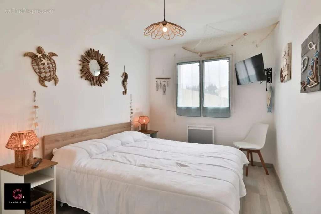 Maison à PARENTIS-EN-BORN