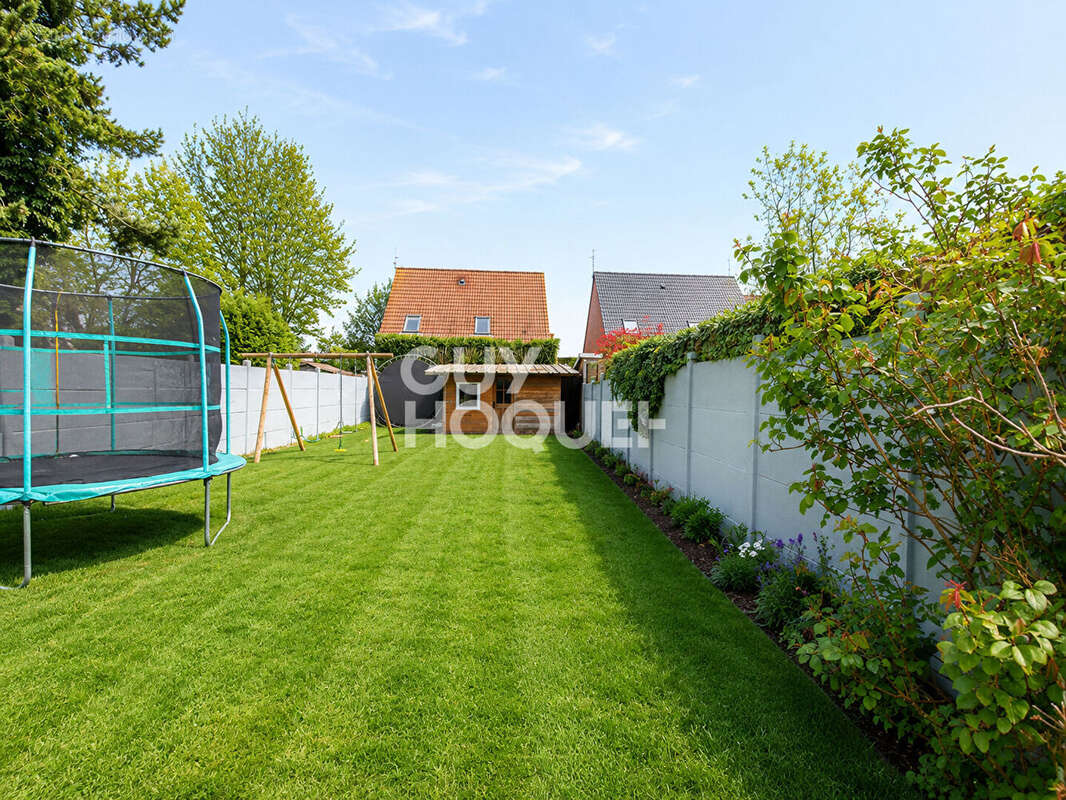 Maison de 140 m² avec jardin et garage - photo 6
