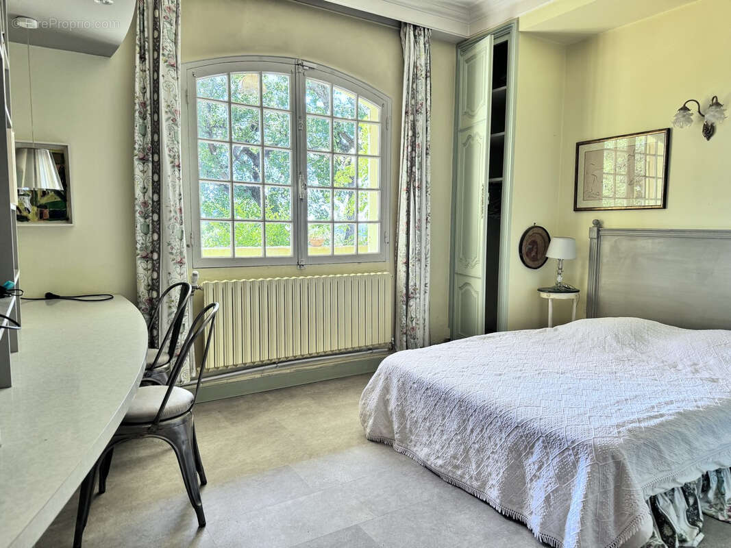 Maison à VILLENEUVE-LES-AVIGNON
