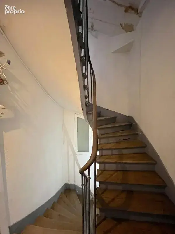 Paris 9 - quartier saint georges - studette de 14m² - photo 13