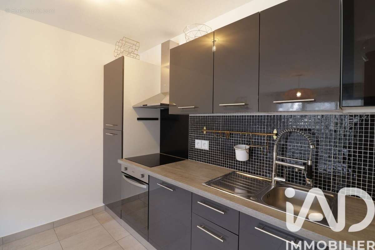 Photo 4 - Appartement à REAU