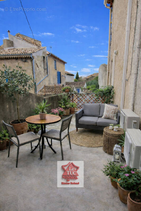 Maison à BOLLENE