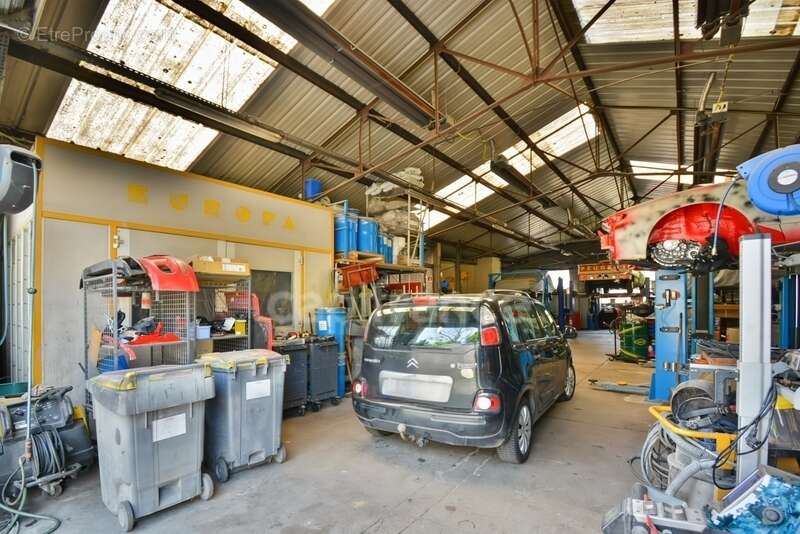 Commerce à BOUTIGNY-SUR-ESSONNE