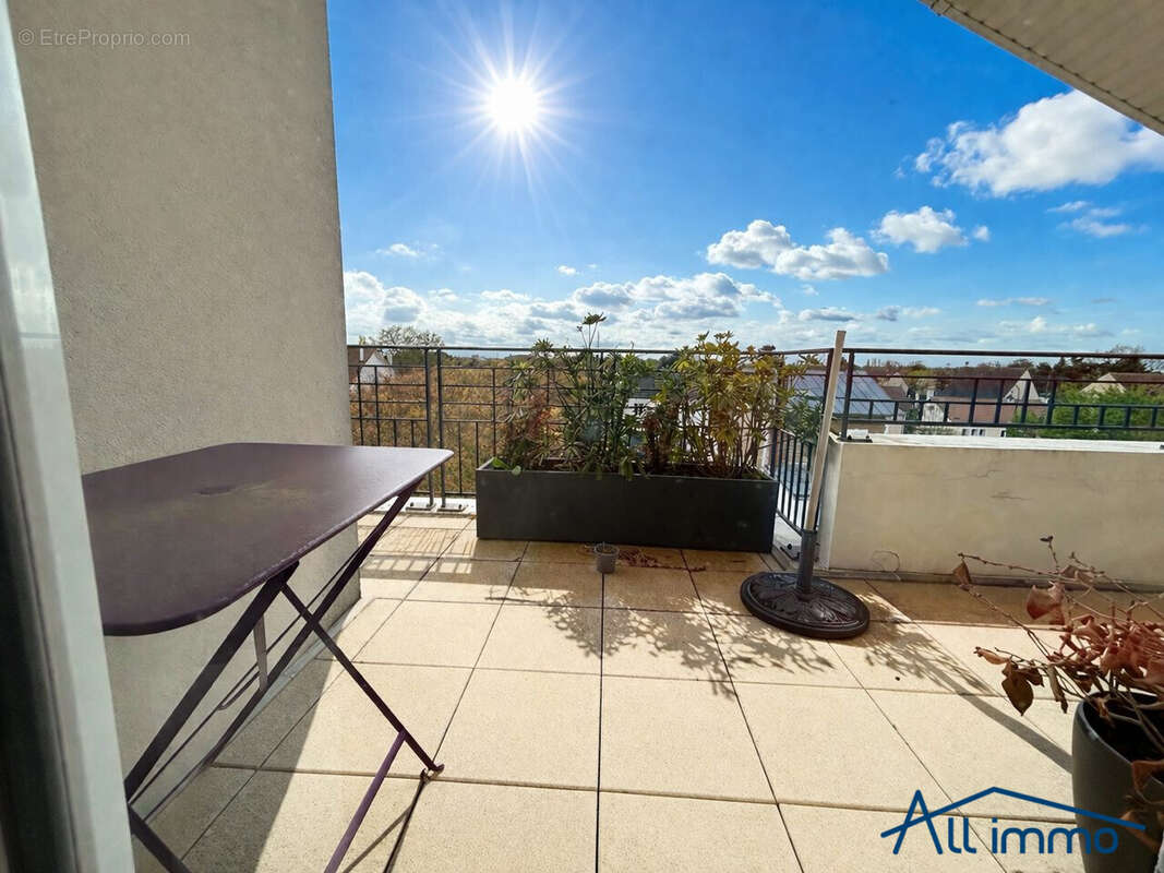 Appartement à LE PLESSIS-TREVISE