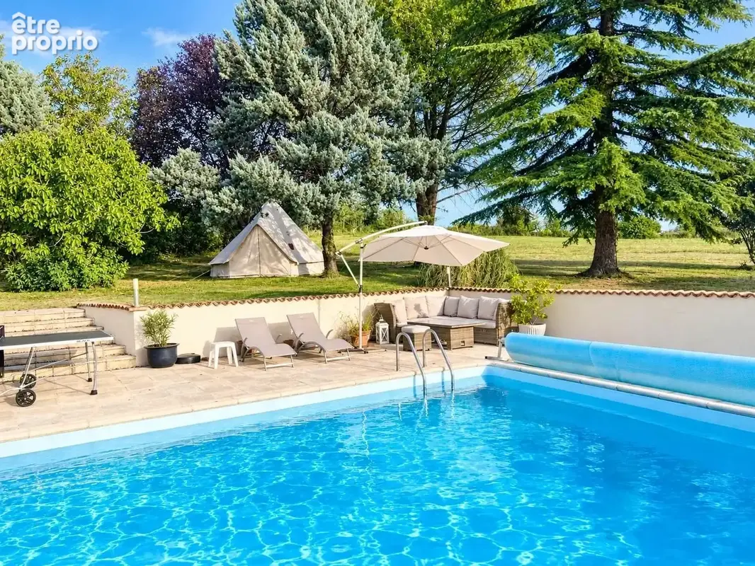 Superbe maison de 3 chambres avec maison d'amis indépendante, piscine et potentiel d’activité - photo 14