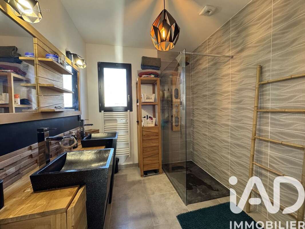 Photo 7 - Maison à NIMES