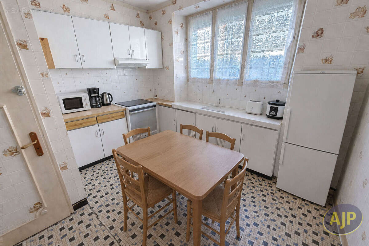 Maison Sevremoine 6 pièce(s) - photo 6