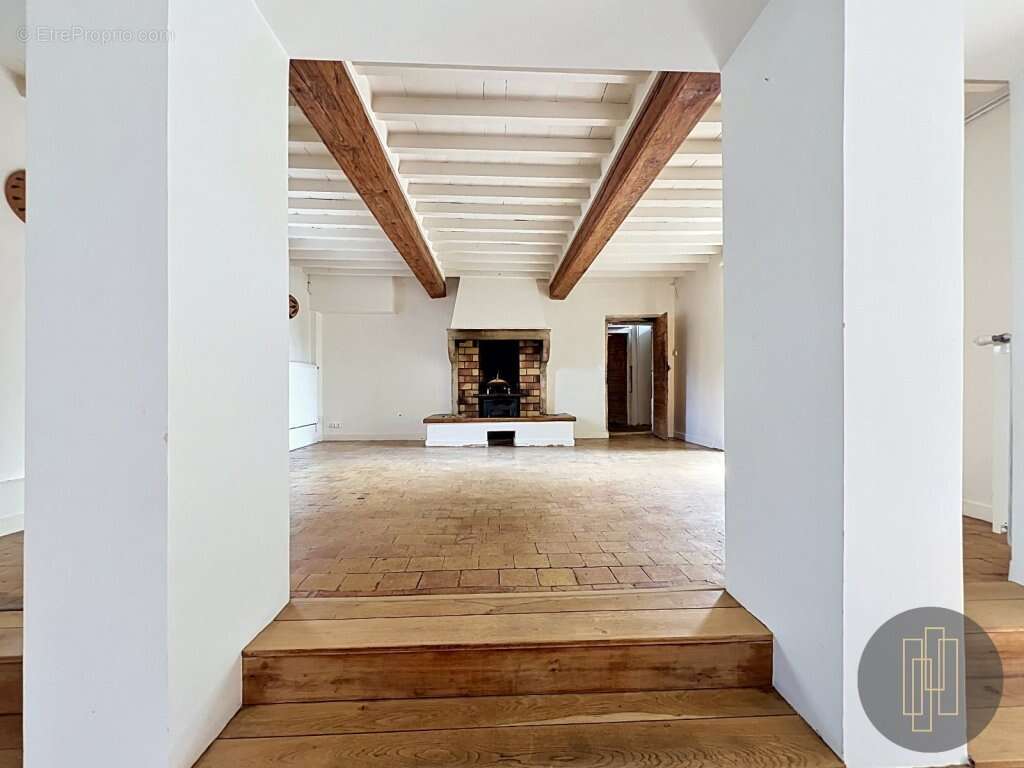 Maison à MISERIEUX
