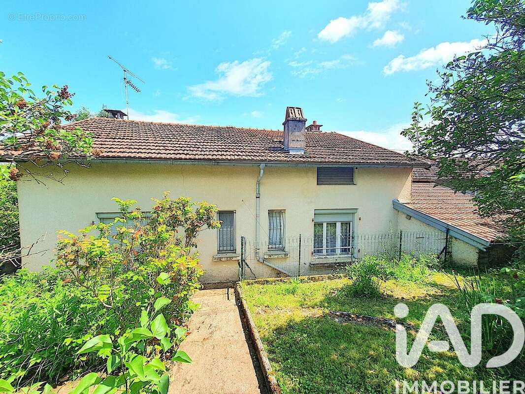 Photo 2 - Maison à JUSSEY
