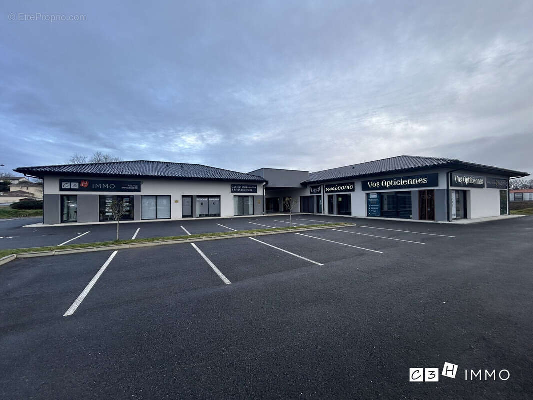 Commerce à LAVERNOSE-LACASSE