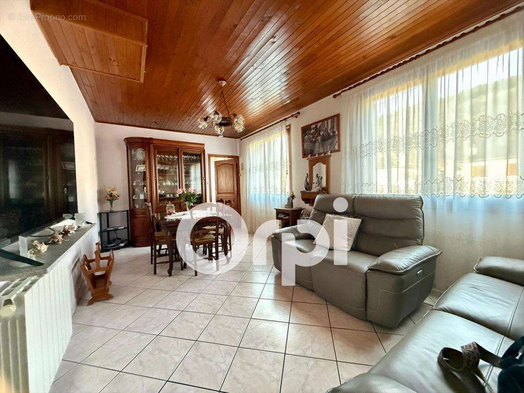 Appartement À Vendre - photo 3