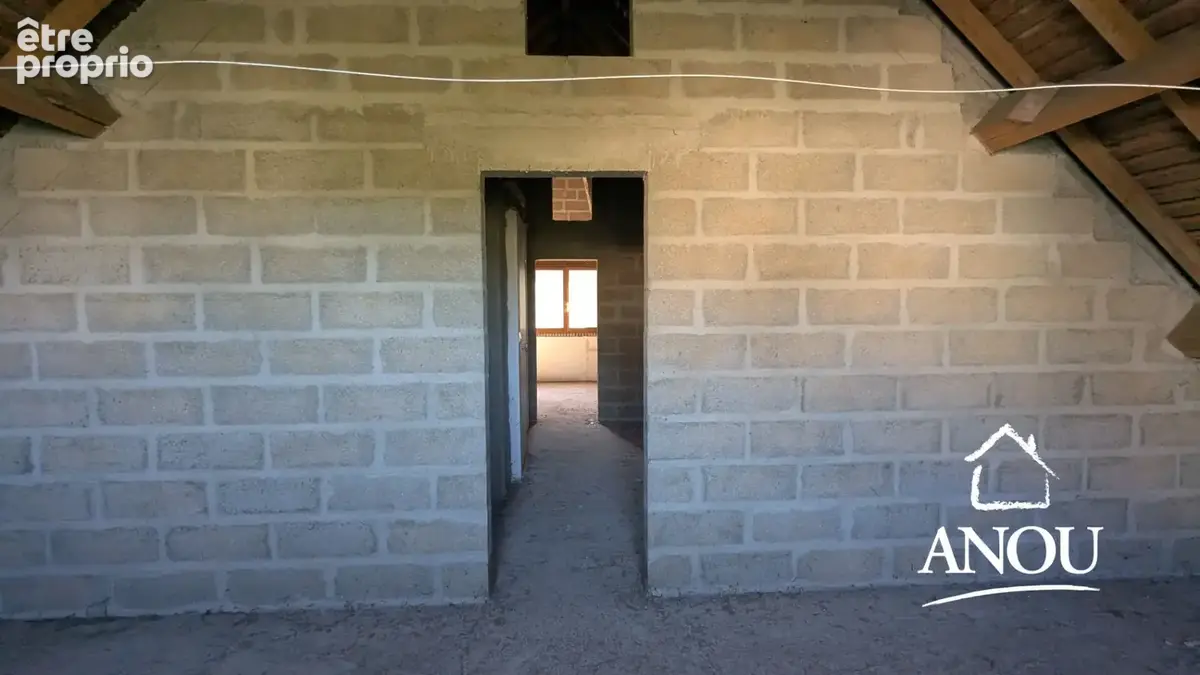 Maison de plain-pied avec sous-sol total et beaux volumes - photo 10
