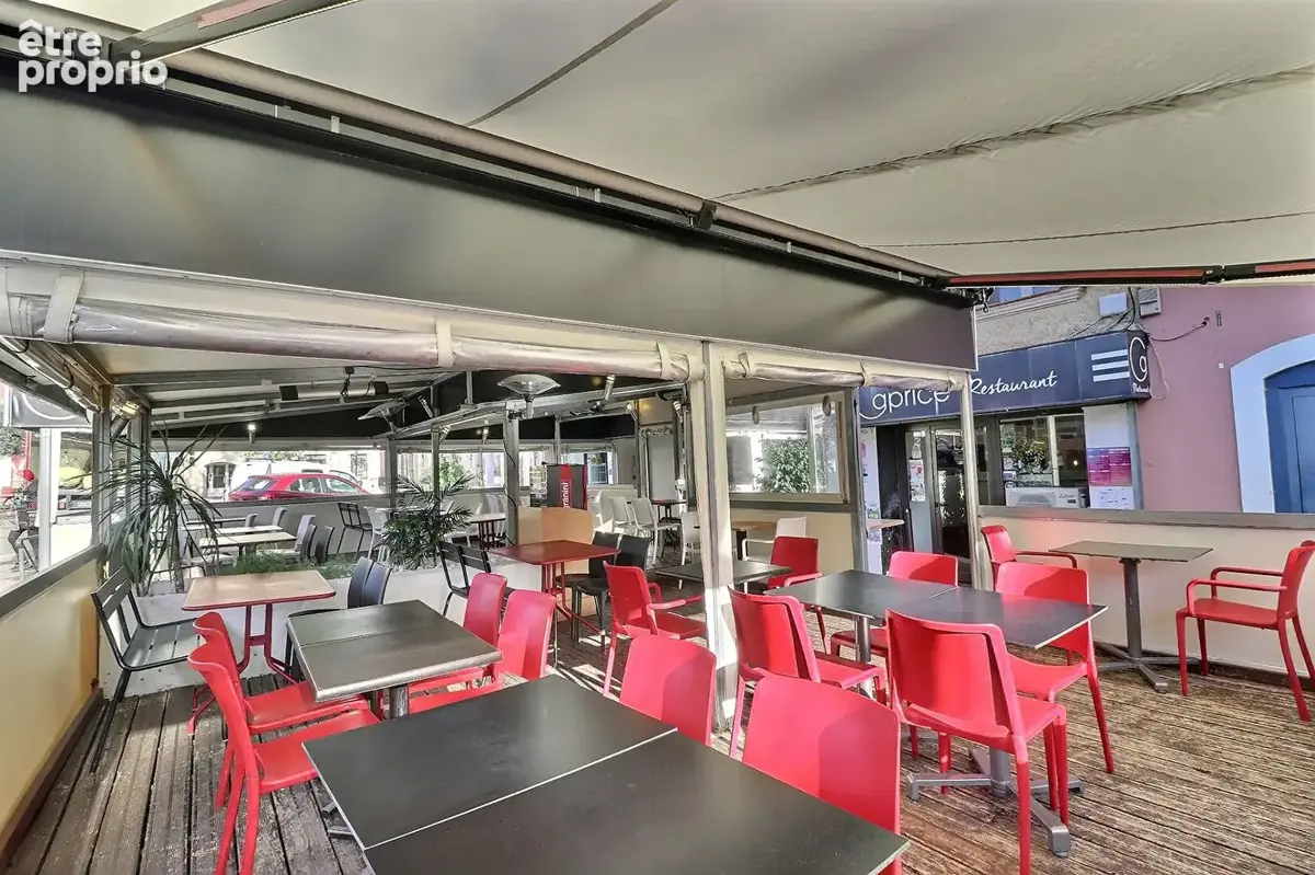 A vendre fonds de commerce brasserie du midi 183 m2 en excellent etat idealement situe dans le centre ville de - photo 4