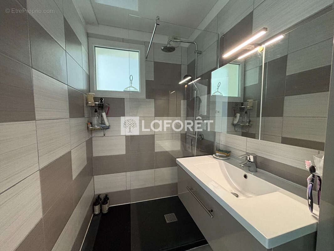 Maison Saint Nazaire quartier Sautron 6 pièces 112 m2 - photo 9