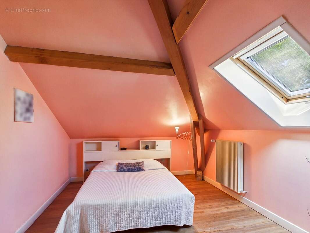 Superbe propriété en bord de rivière avec piscine à débordement et accès privé - photo 13
