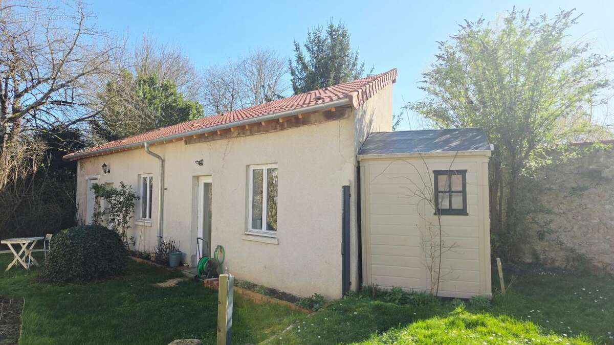 Bourges maison 5 pieces + appartement independant 2 pieces - photo 13