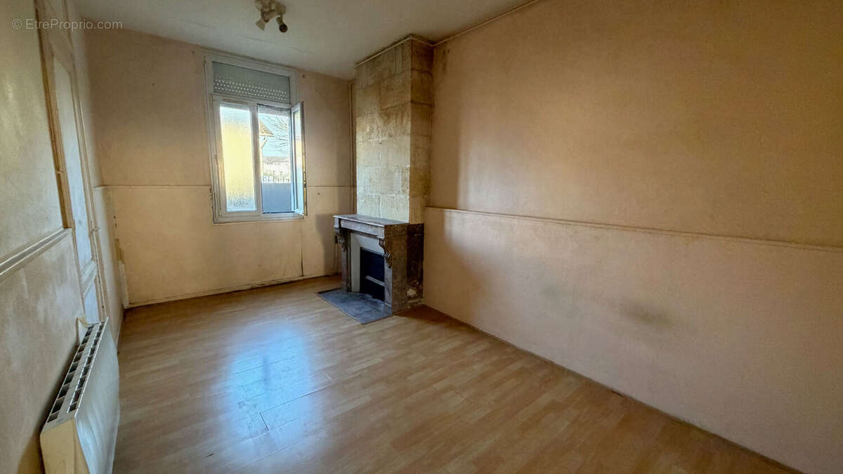 Maison à MARTIGNAS-SUR-JALLE