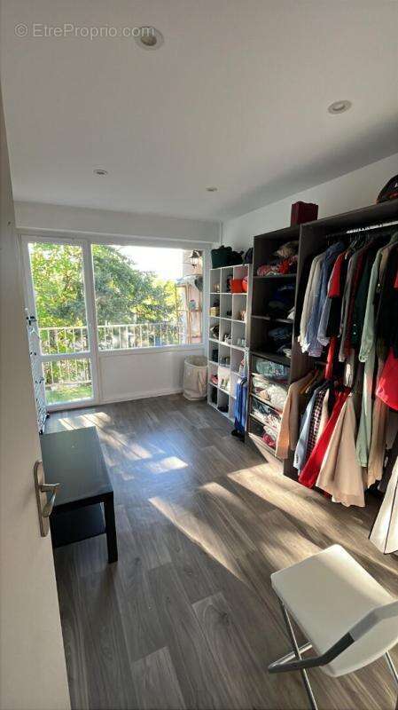 Appartement à SAINTRY-SUR-SEINE