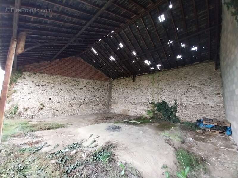 Terrain à COLTAINVILLE