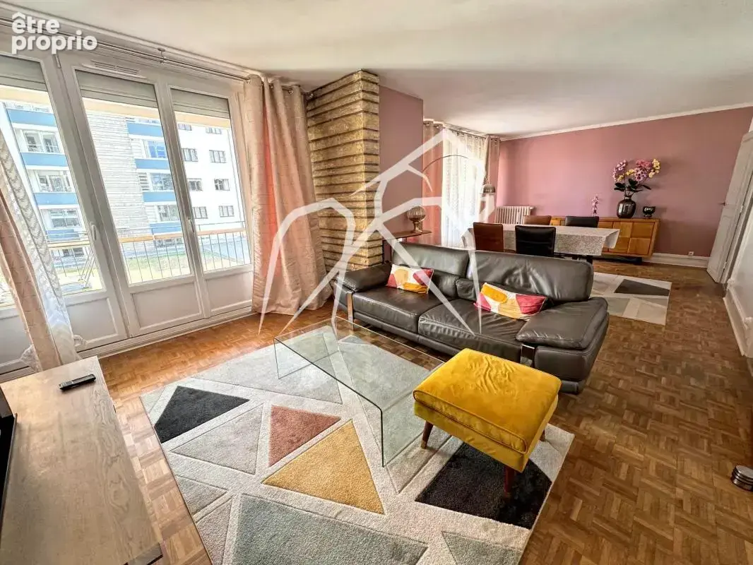 Photo Appartement à Bois-Guillaume au prix de 280 000€