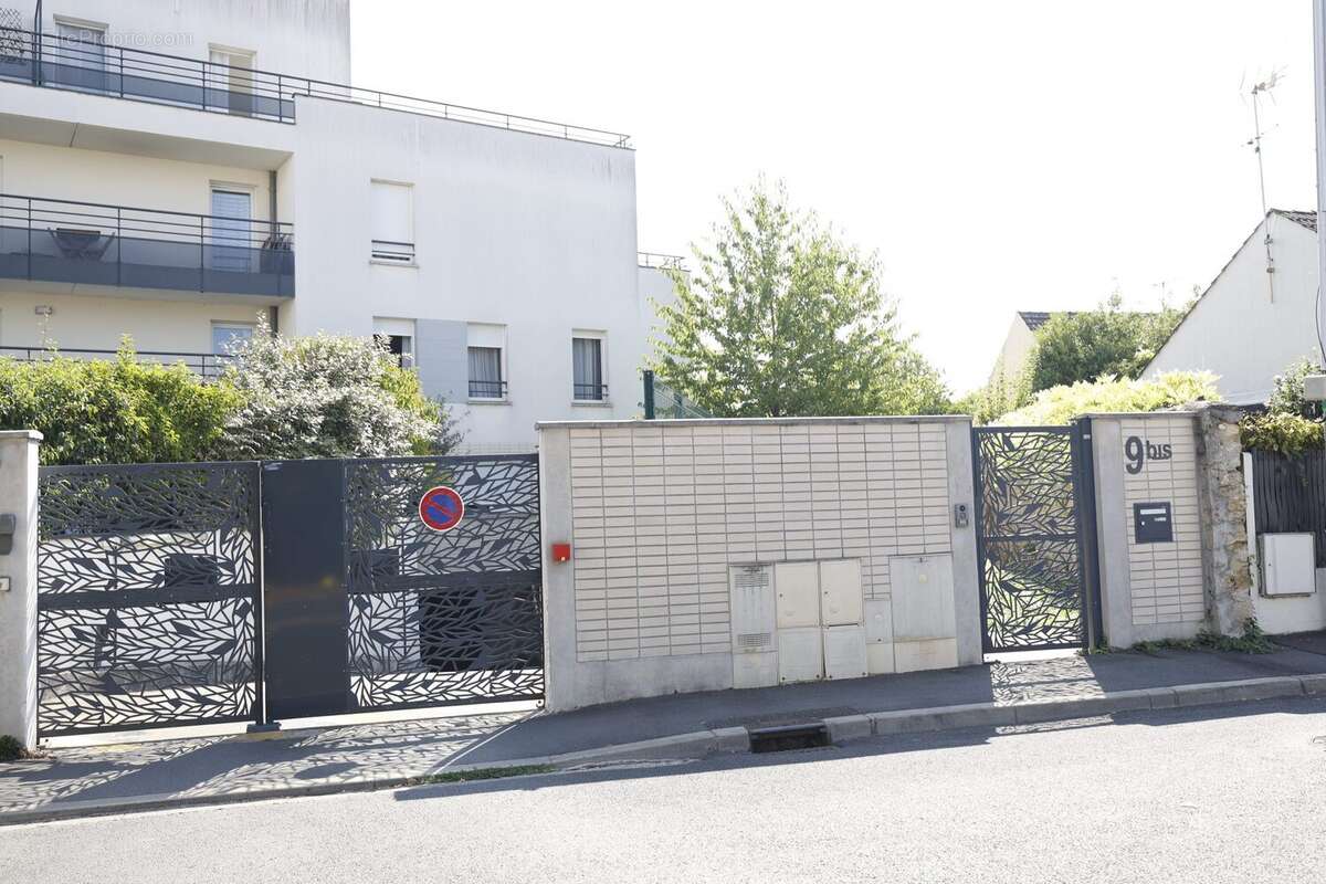 Appartement 69 m² à Lagny-Sur-Marne  - photo 2