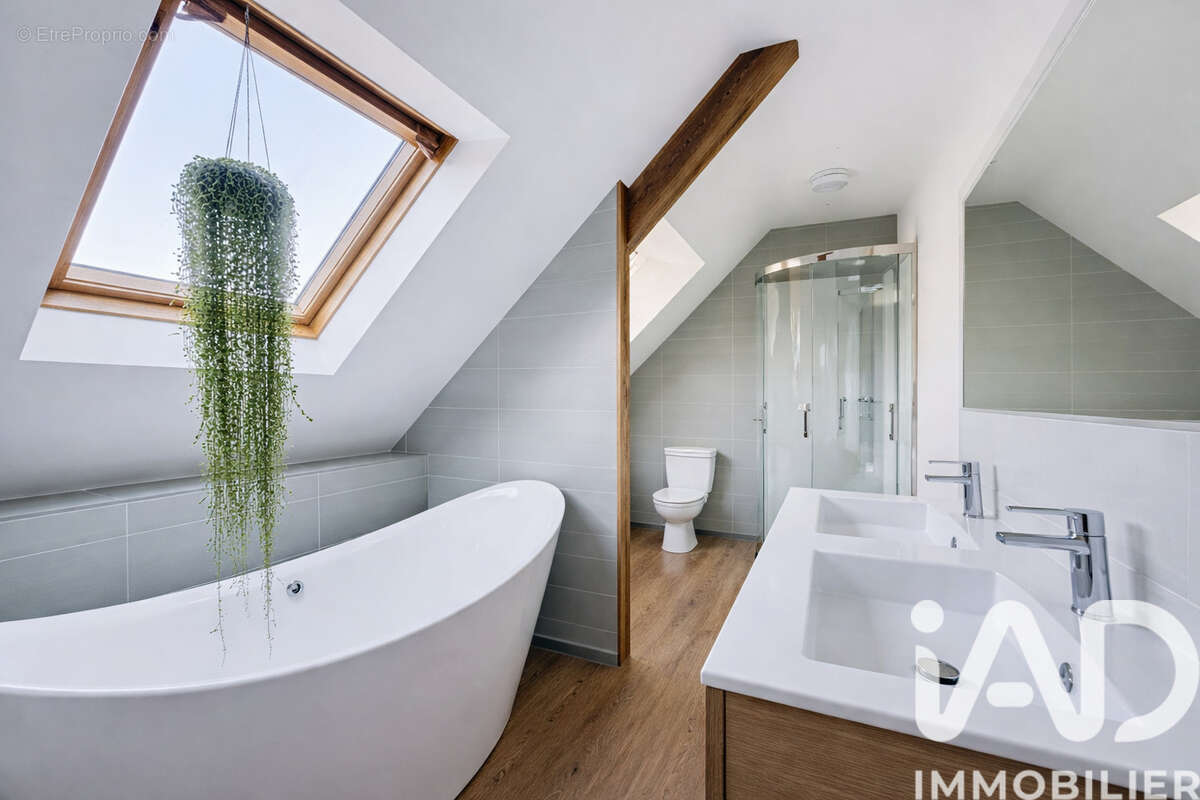 Maison 217 m² à Ruca  - photo 6