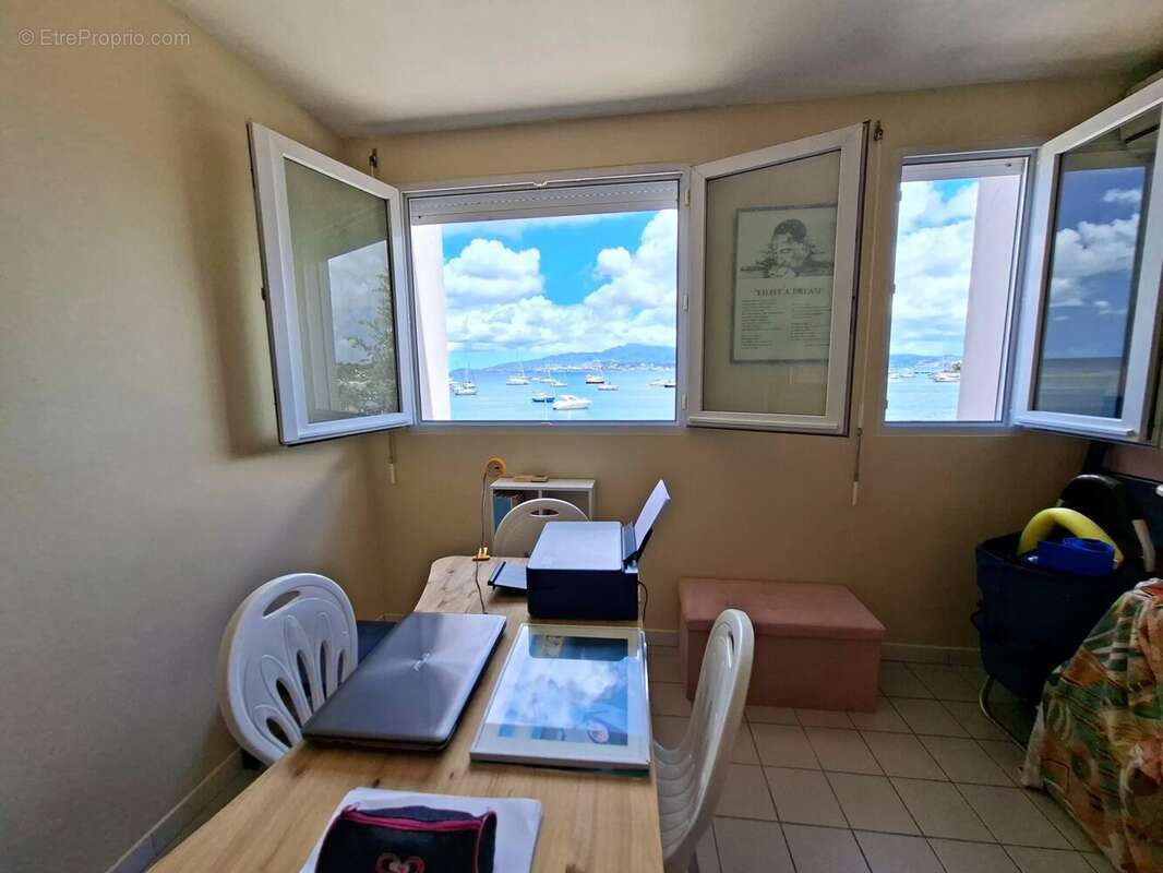 Appartement à LES TROIS-ILETS