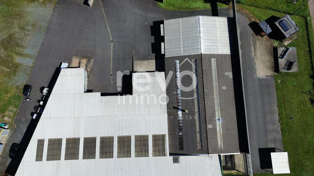 Commerce à FONTENAY-LE-COMTE