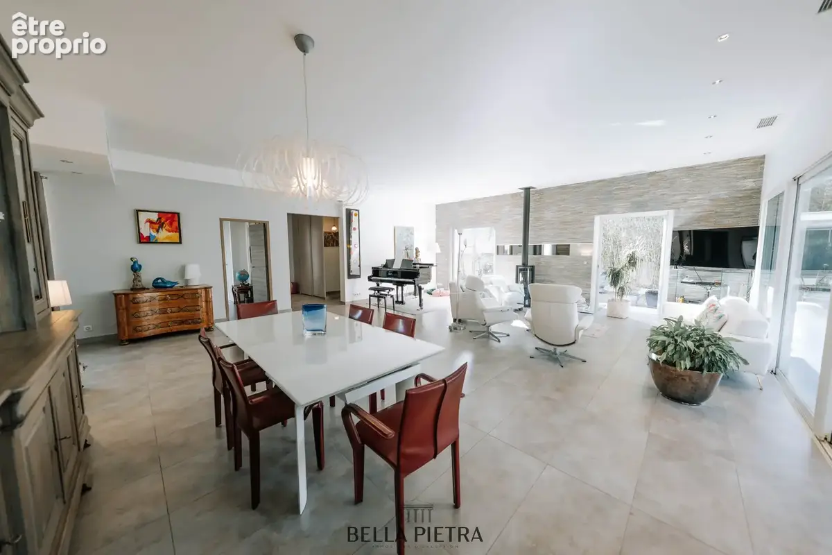 Maison 5 pièces 189 m² à vendre à Teyran (34820) - photo 5