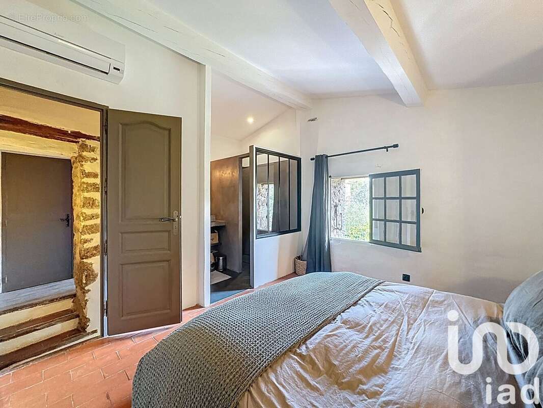 Photo 9 - Maison à PLAN-DE-LA-TOUR