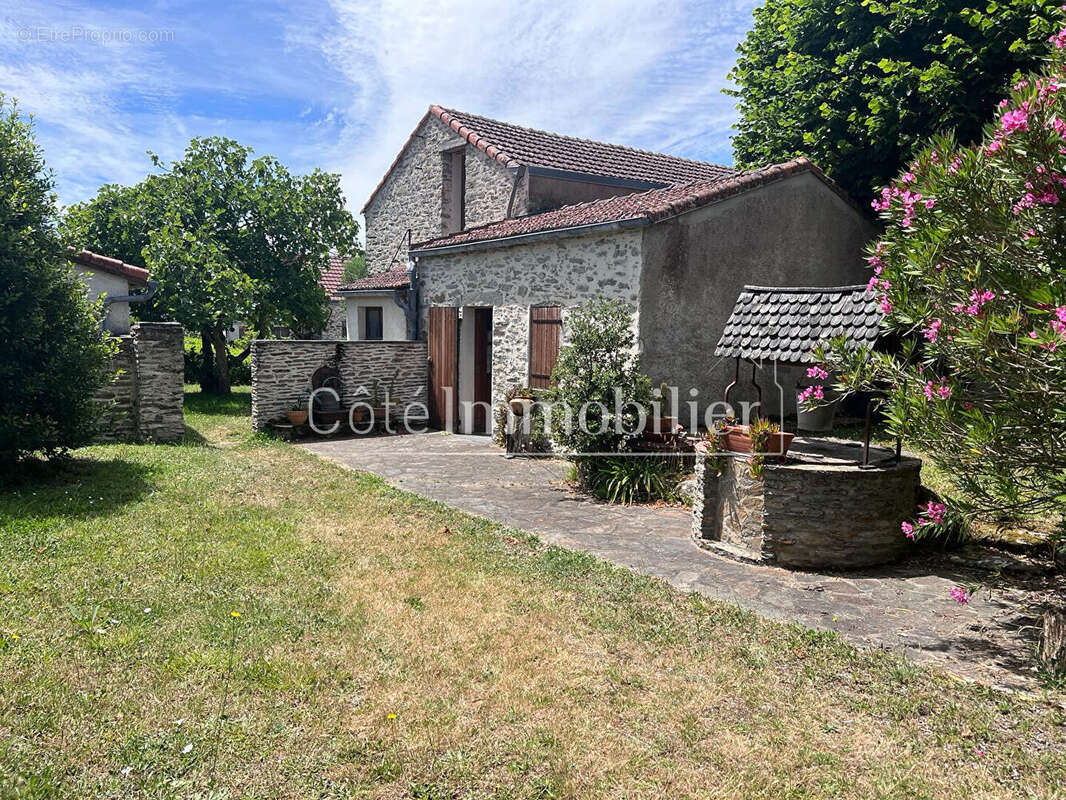 Maison à PREFAILLES