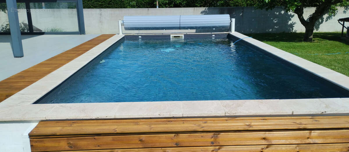 Maison à CAUX-ET-SAUZENS