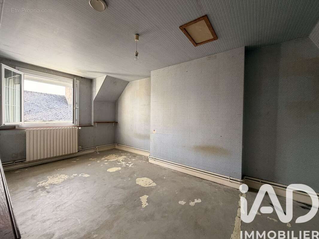 Photo 5 - Maison à MEZERAY