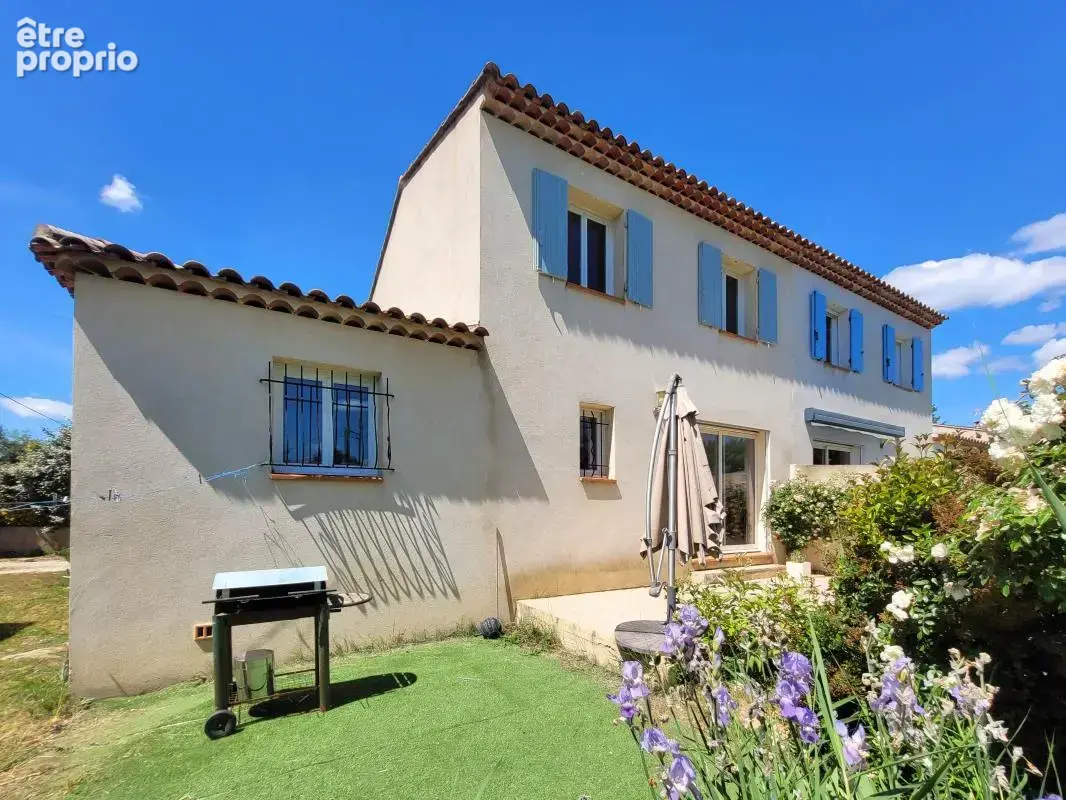Photo Maison à Vinon-Sur-Verdon au prix de 279 000€
