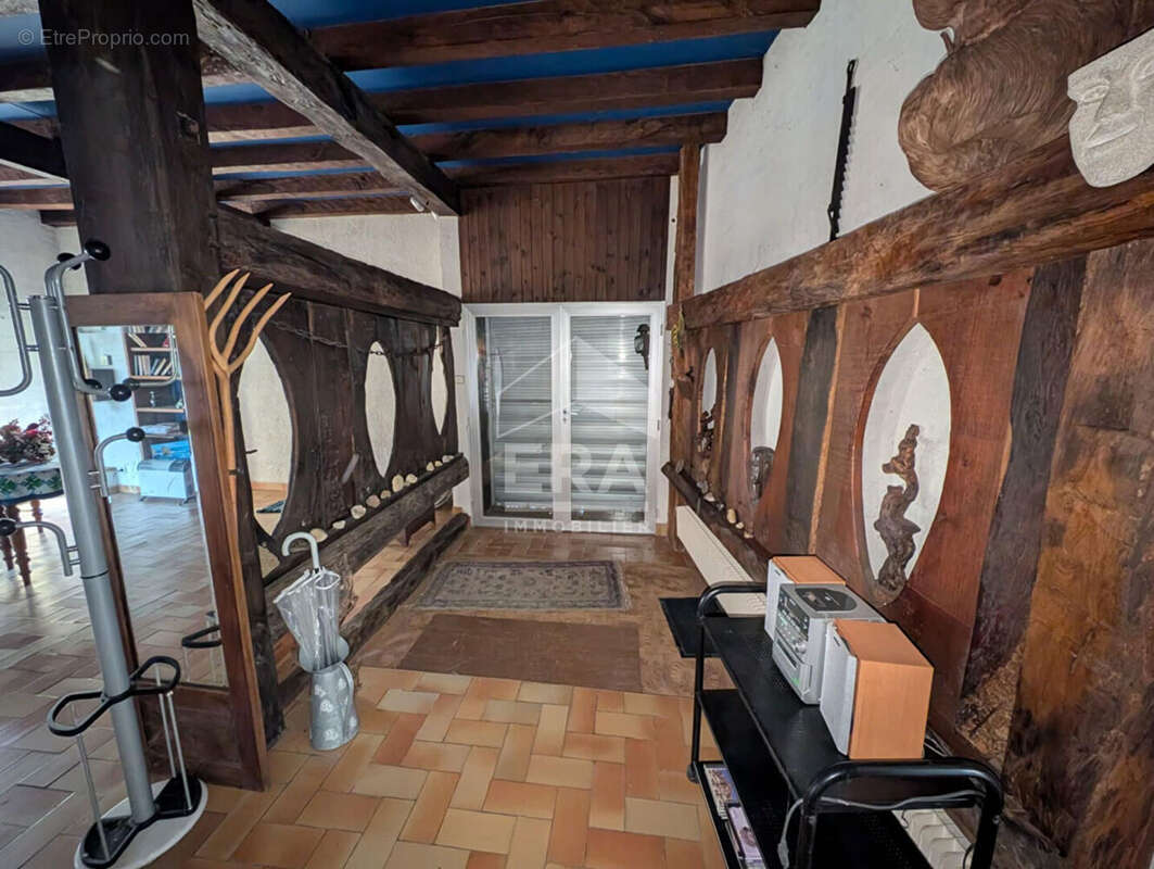 Maison à MENESPLET