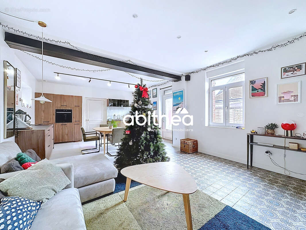 Maison à SAINT-MARTIN-SUR-COJEUL