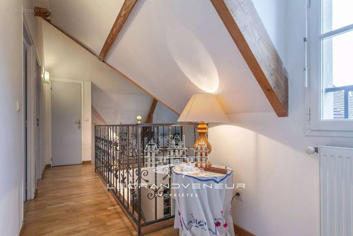 Maison à MILLY-LA-FORET