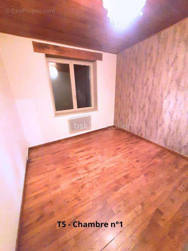 Appartement à CHATILLON-SUR-CHALARONNE