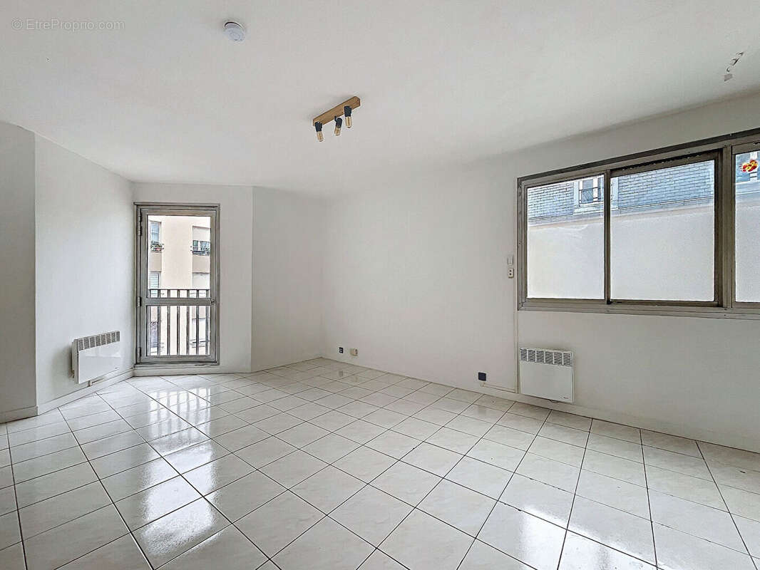 Appartement à CLICHY