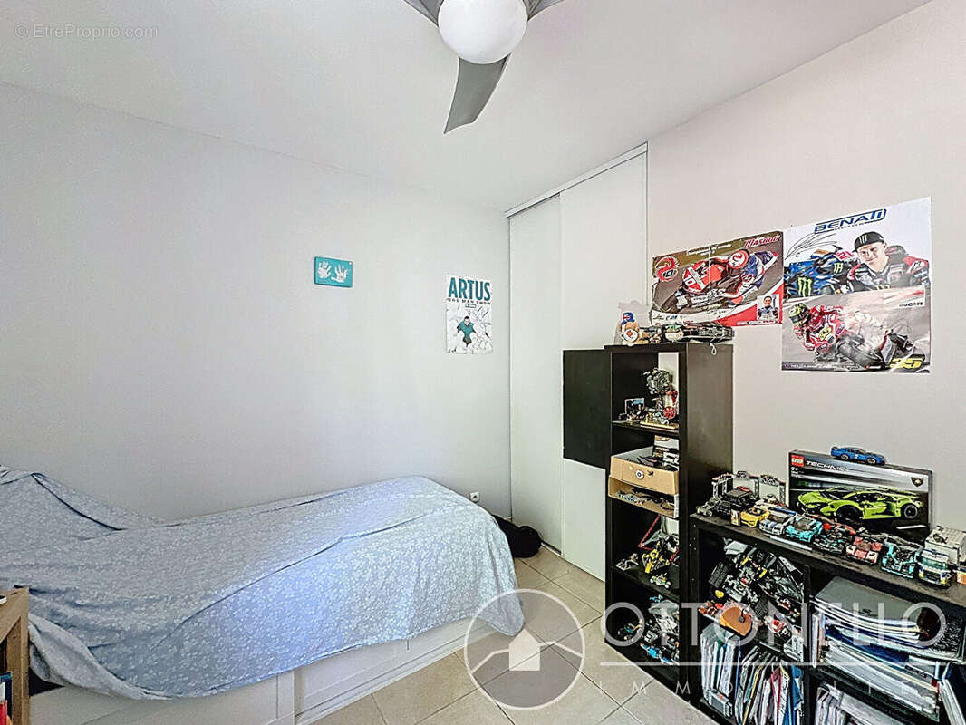 Maison à ROQUEBRUNE-SUR-ARGENS