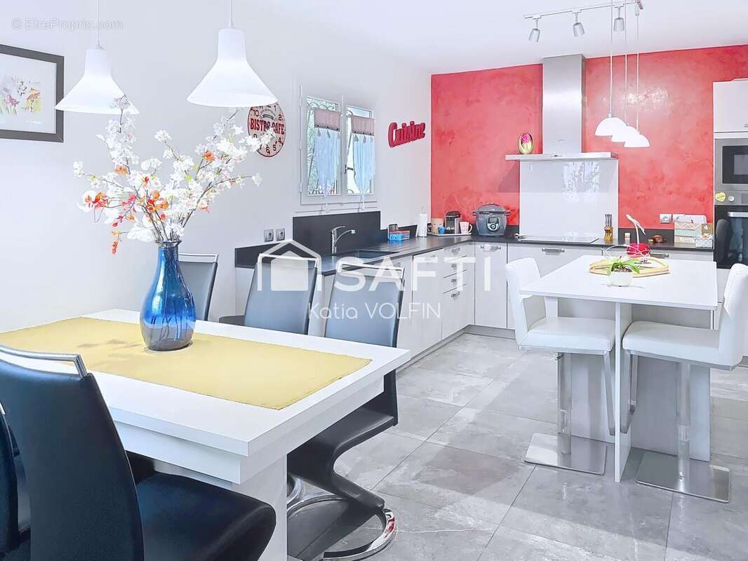 Photo 2 - Maison à CARNOUX-EN-PROVENCE