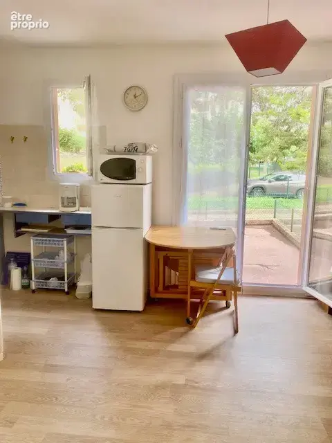 Studio avec terrasse et garage - photo 2