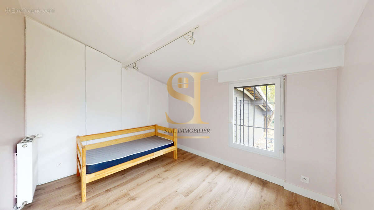 Maison à EPINAY-SOUS-SENART