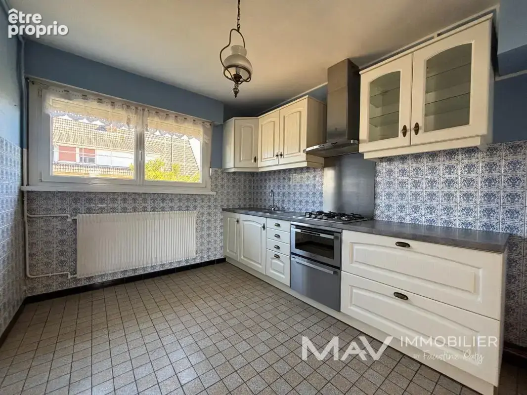Saint-martin-lez-tatinghem - maison 3 chambres avec garage et jardin - photo 3