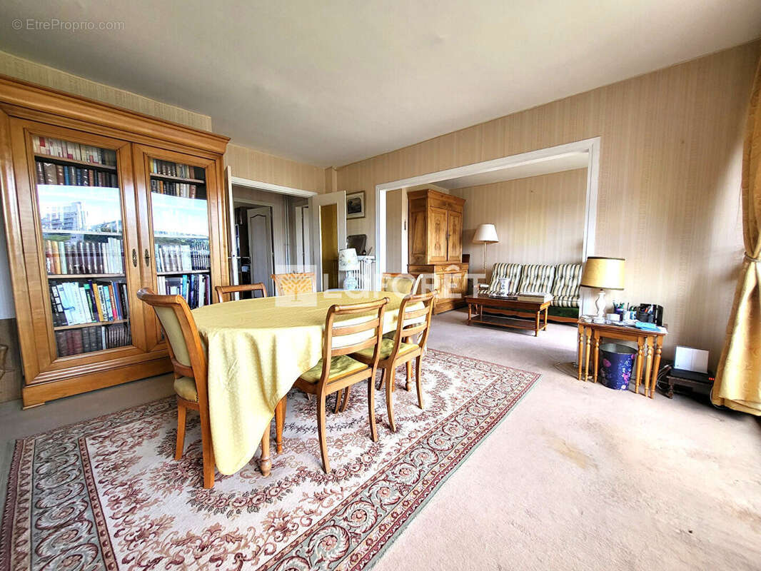 Appartement Le Pecq 6 pièce(s) 106 m2 - photo 3