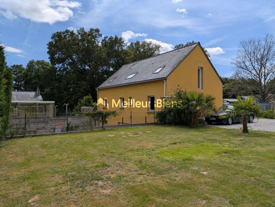 Maison familiale 169 m² hab en campagne de Les Fougerêts - Terrain de 2373 m² - photo 4